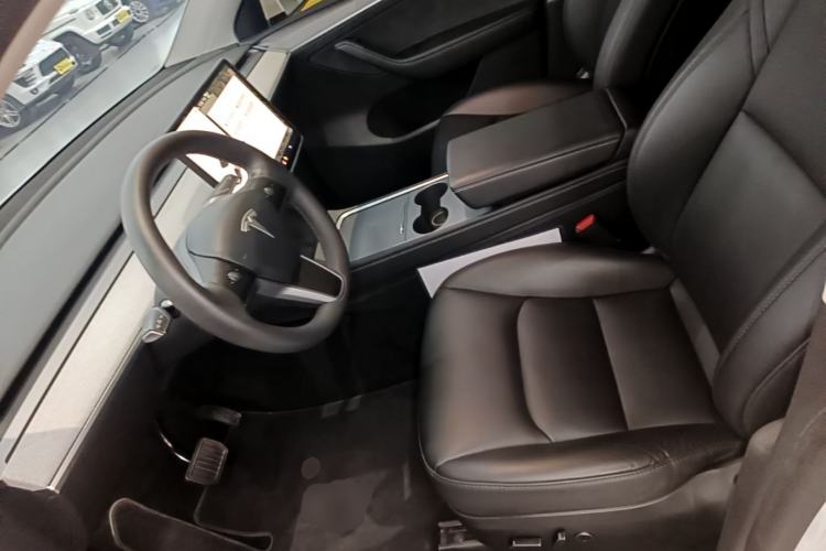 Used Tesla Model Y 2024 Rear-Wheel-Drive Version