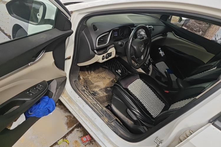 Used Buick GT 2017 15N Manual Entry-Level Trim
