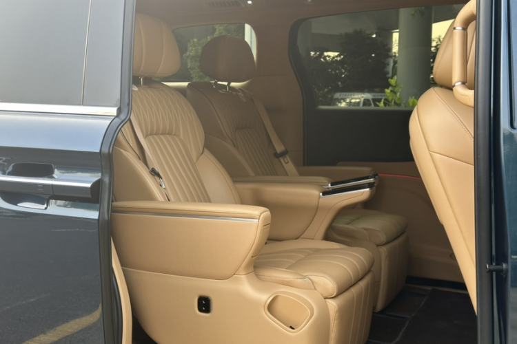 Used VOYAH Dream 2025 PHEV Four-Wheel-Drive Flagship Kunpeng Edition