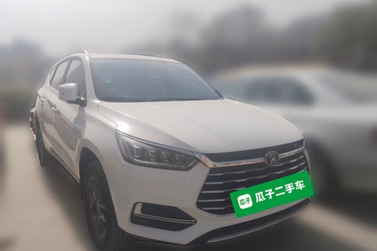 Used BYD Song 2020 Classic Edition 1.5T Manual Luxury Model
