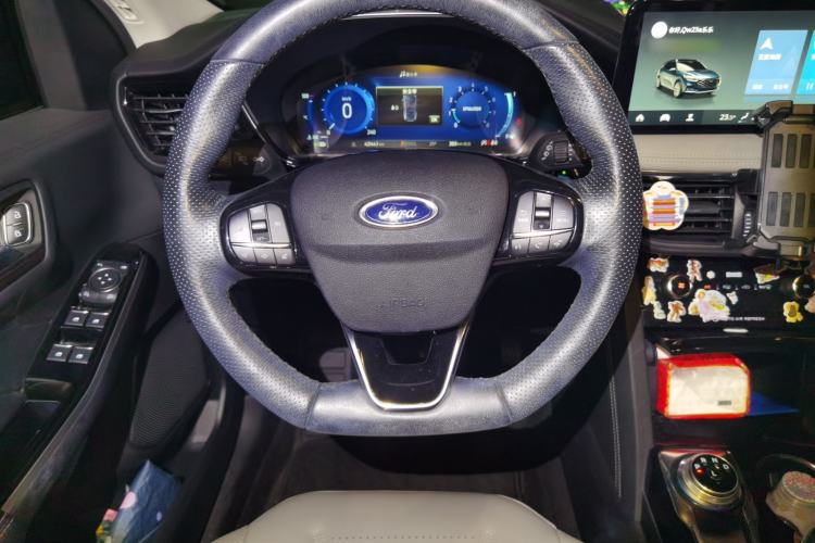 Used Ford Escape 2020 EcoBoost 245 Two-Wheel Drive Smart & Enjoyment Model
