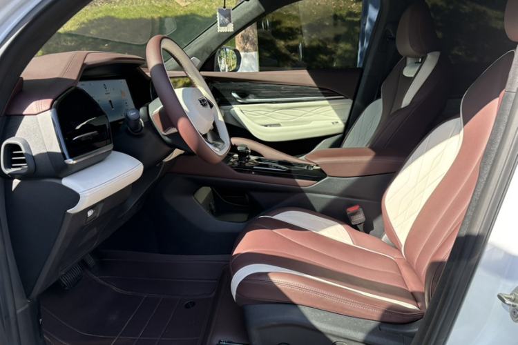 Used Geely Auto Monjaro L 2023 2.0TD High-Power Automatic Two-Wheel Drive Flagship Version