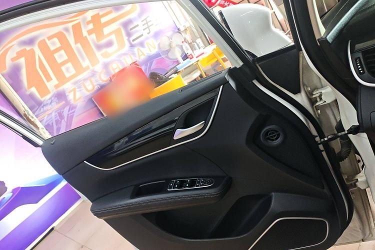 Used BYD Song MAX 2019 1.5T Automatic Smart Connect Ruiyi Sunroof Version 6 Seats China VI Standard
