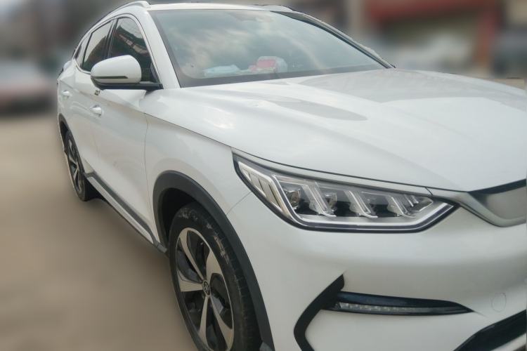 Used BYD Song PLUS New Energy 2021 EV Deluxe Model Front Right 45 Deg