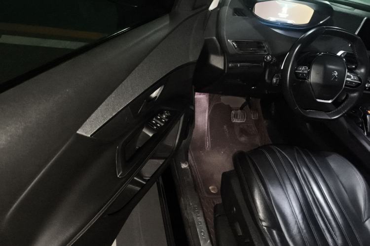 Used Peugeot 4008 2017 380THP Luxury Edition Driver Seat