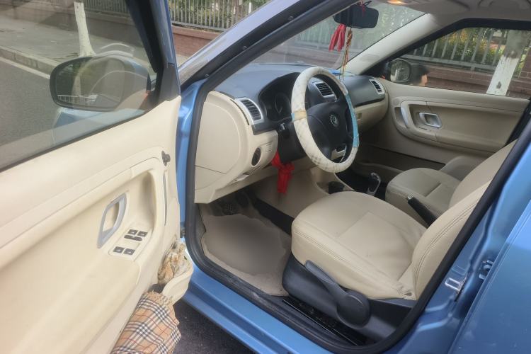 Used Skoda Fabia 2011 1.4L Manual Crystal Edition