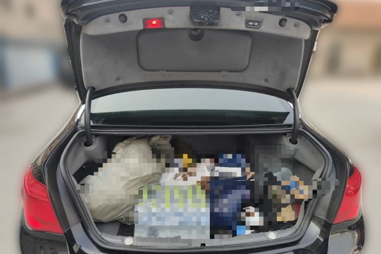 Used BMW 7 Series 2009 740Li Leading Model Trunk