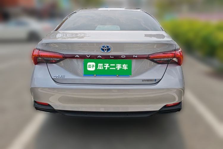 Used Toyota Avalon 2019 Dual-Engine 2.5L Luxury Edition China VI Standard Rear
