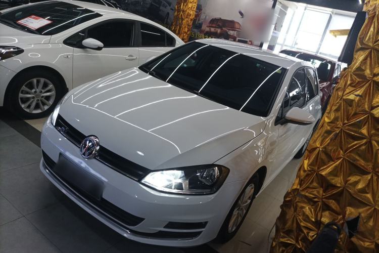 Used Volkswagen Golf 2016 1.6L Automatic Fashion Model