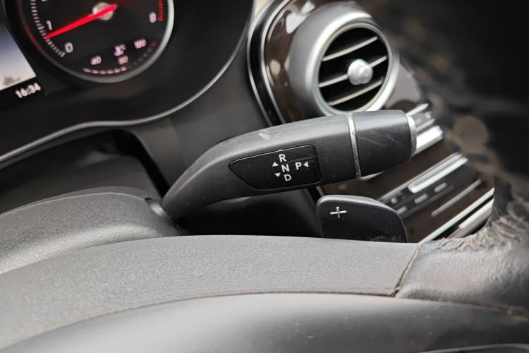 Used Mercedes-Benz GLC 2019 GLC 260 L 4MATIC Dynamic Model
