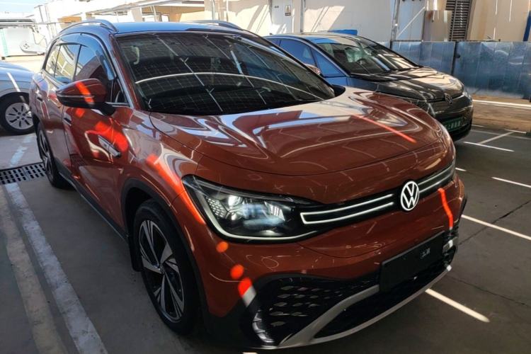 Used Volkswagen ID.6 CROZZ 2021 Long-Range PRO Edition Front Right 45 Deg