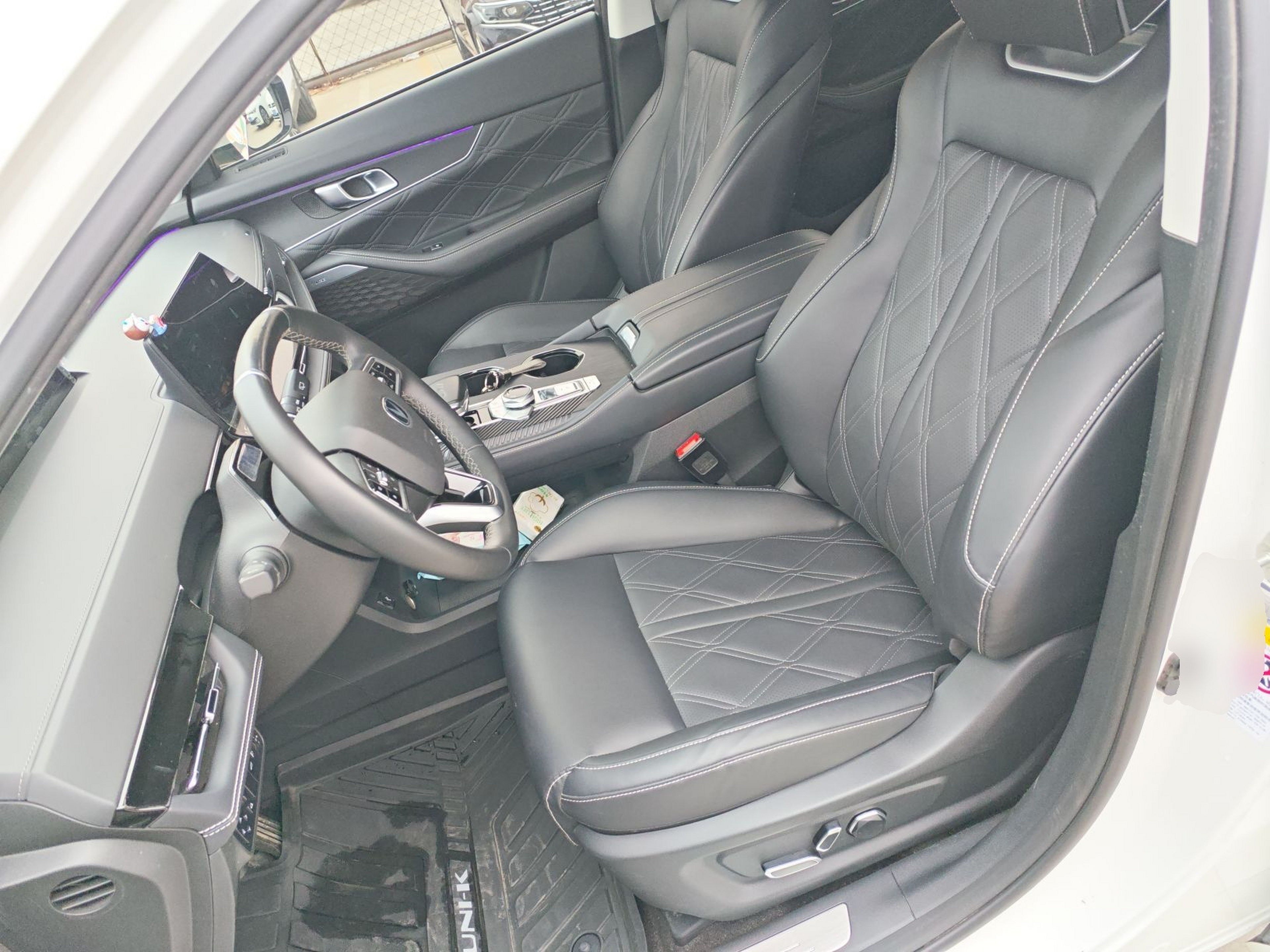 Avant de la voiture