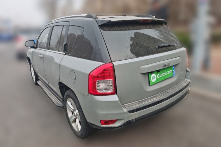 Used Jeep Compass 2013 2.4L four-wheel-drive sport version