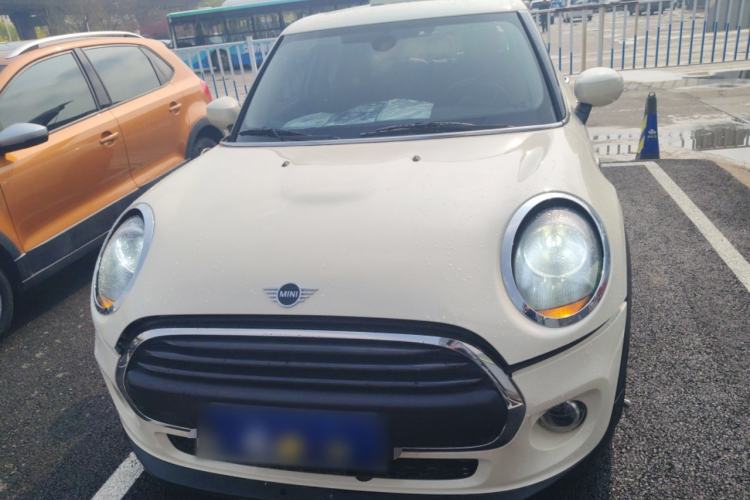 Used MINI 2019 1.5T ONE PLUS Five-Door Edition Front