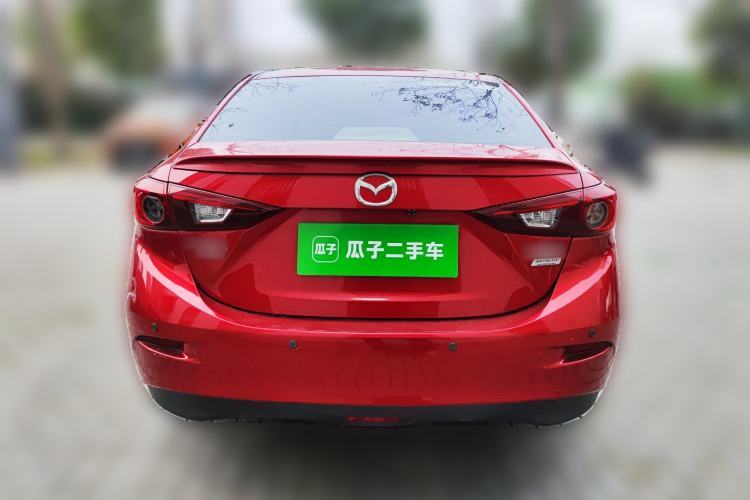 Used Mazda 3 Axela 2016 Sedan 1.5L Automatic Comfort Model