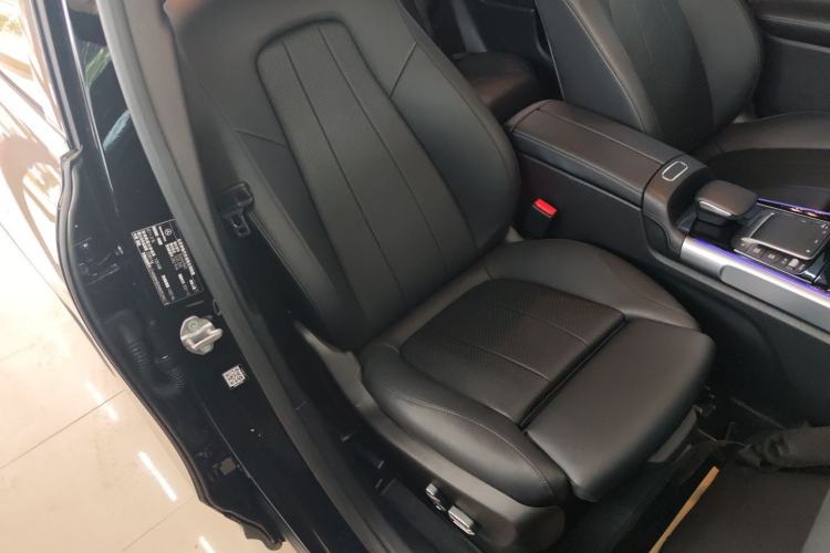 Used Mercedes-Benz GLB 2022 Refresh GLB 200 Dynamic Edition
