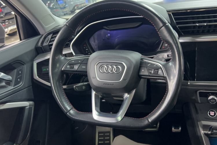 Used Audi Q3 2022 40 TFSI RS Package Performance Model
