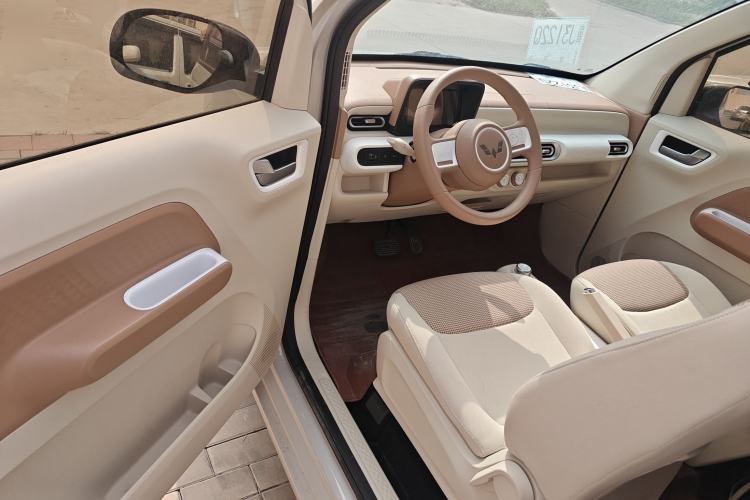 Used Wuling Hongguang MINIEV 2024 3rd Generation 215km Youth Edition Driver Seat