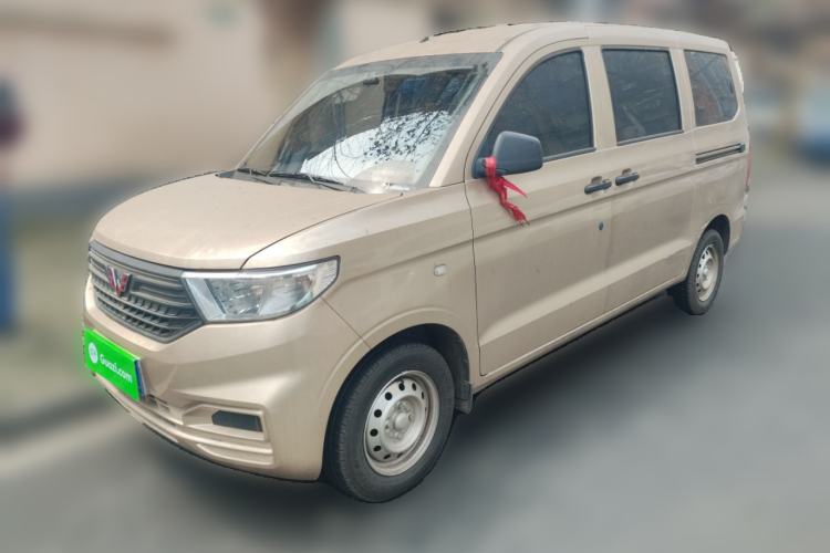 Used Wuling Hongguang V 2022 1.5L Jingqu Edition Electric-Assist LAR