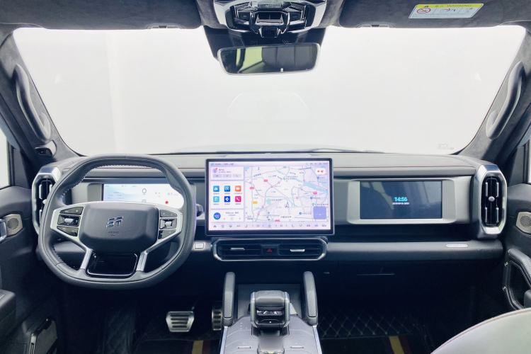 Used JETOUR Traveler 2023 2.0T All-Wheel Drive CrossPRO+