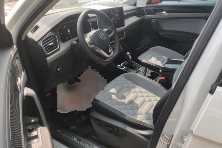 Used Volkswagen Tayron 2023 300TSI Two-Wheel-Drive Luxury Plus Advanced Edition Driver Seat