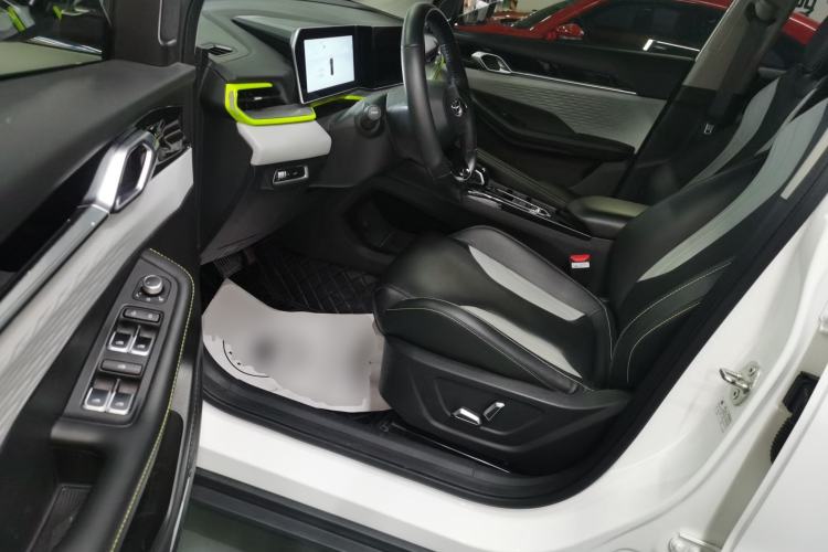 Used Geely Auto Coolray 2022 Bin Yue COOL 1.5TD DCT Ignite Edition
