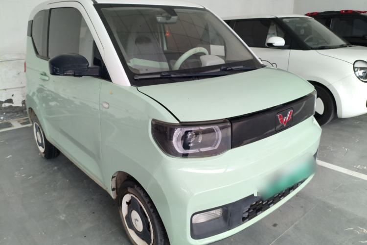 Used Wuling Hongguang MINIEV 2021 Macaron Fashion Model Lithium Iron Phosphate Front Right 45 Deg