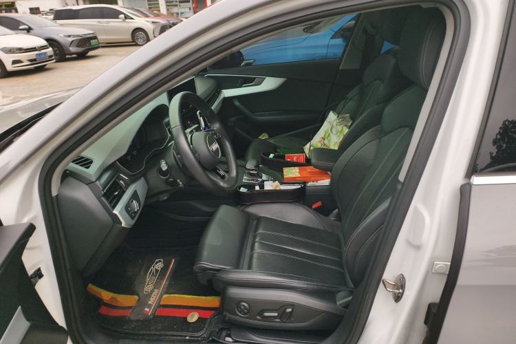 Used Audi A4L 2022 40 TFSI Fashion Dynamic Model Left Front Seat