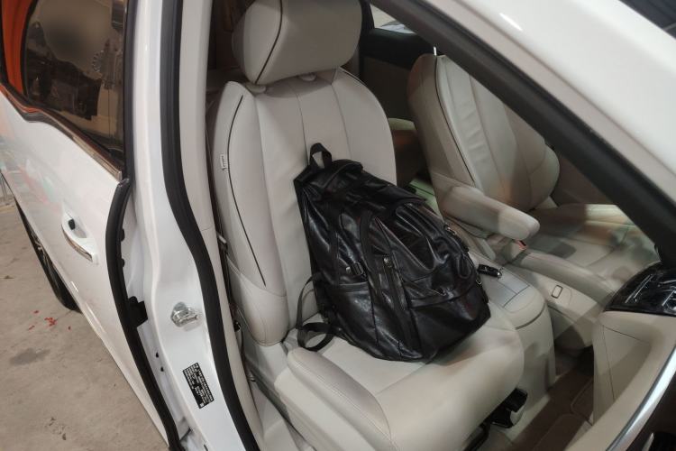 Used Buick GL8 2021 Land Cruiser Executive Class 652T Luxury Model