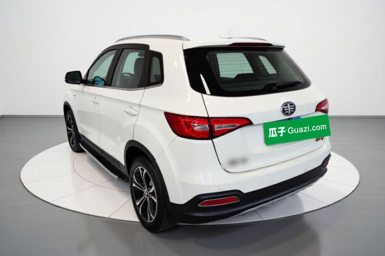 Used FAW Senya R7 2017 1.6L Automatic Smart Version
