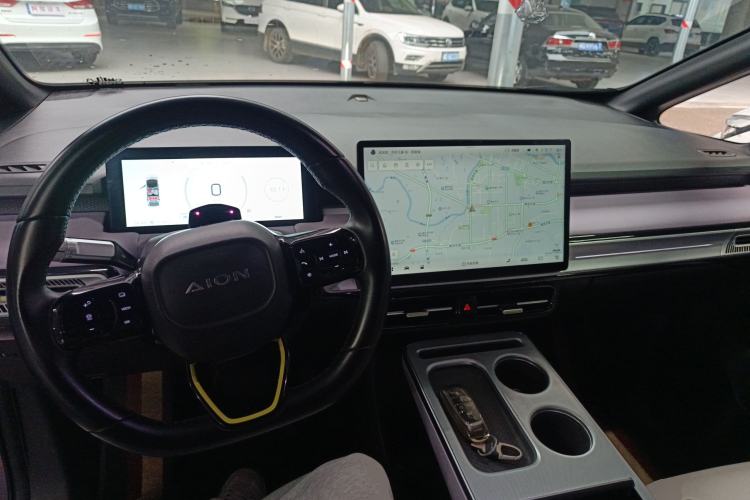 Used AION Y 2022 Plus 70 Tech Edition
