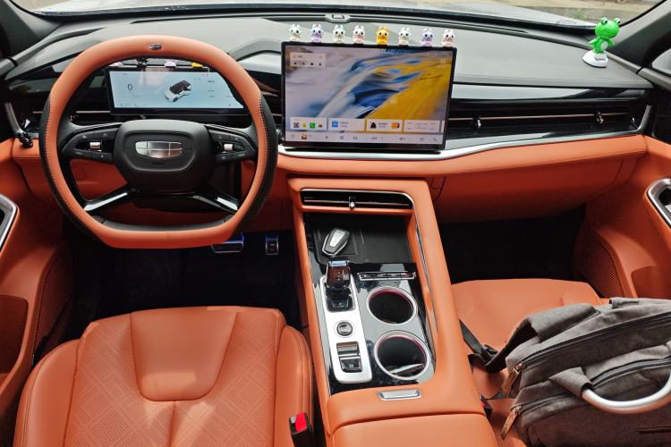 Used Geely Auto Emgrand X7 Sport 2026 Model 1.5TD Beloved
