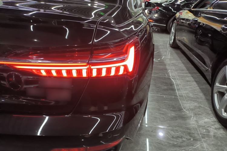 Used Audi A6L 2019 40 TFSI Luxury Dynamic Model Right Rear Taillight