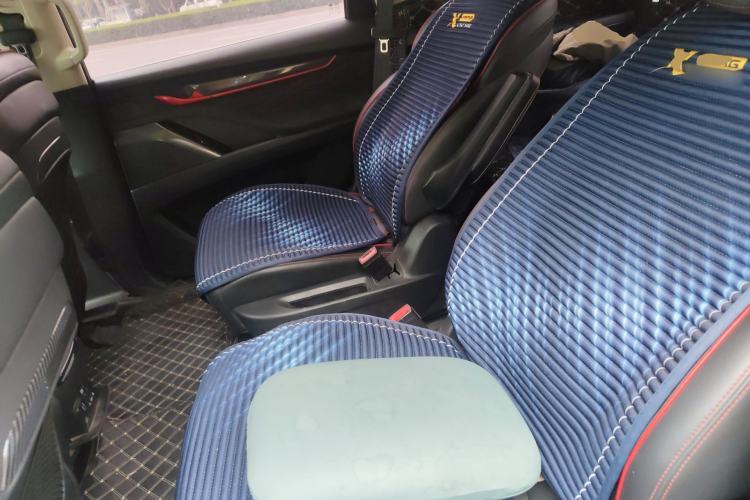 Used SAIC MAXUS D90 2017 2.0T Automatic All-Wheel Drive Polaris Left Rear Seat