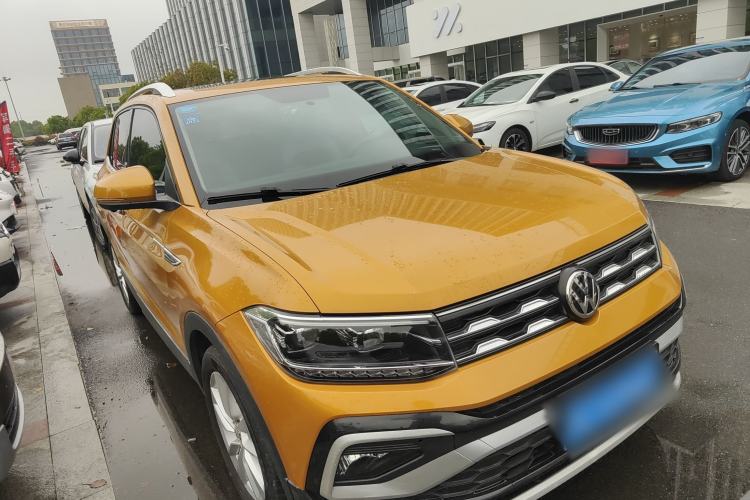 Used Volkswagen T-Cross 2019 1.5L Automatic Comfort Edition Front Right 45 Deg