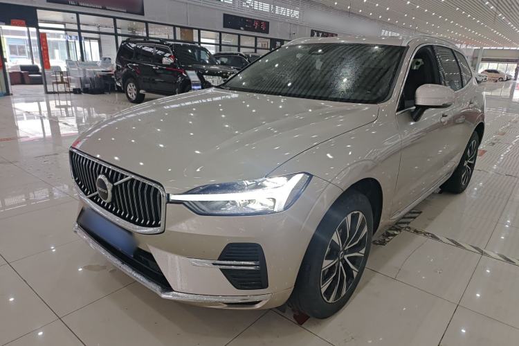 Used Volvo XC60 2023 B5 4x4 Smart Luxury Edition