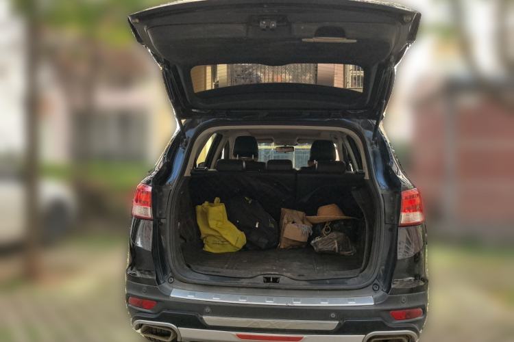 Used Dongfeng Aeolus AX7 2016 2.0L Automatic Zhiyi Trim
