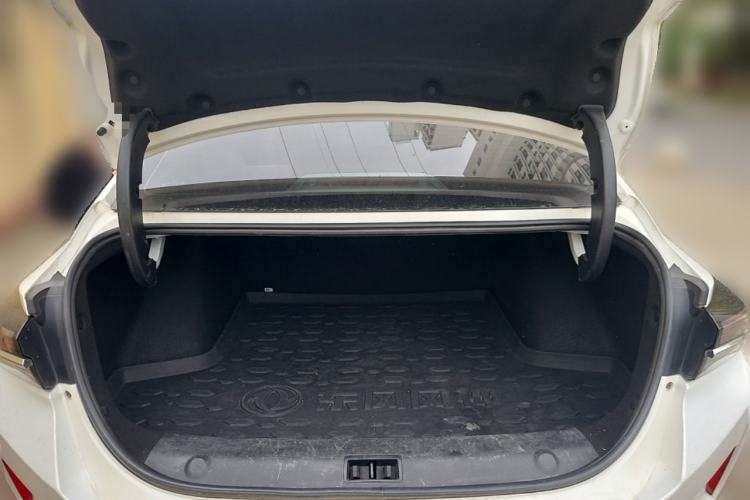 Used Dongfeng Aeolus Yixuan MAX 2021 1.5T Ultra-Stylish Trendsetter Edition Trunk