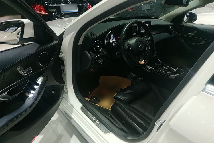 Used Mercedes-Benz C-Class 2018 C 180 L Fashion Edition Sport Version