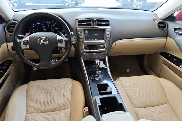 Used Lexus IS 
