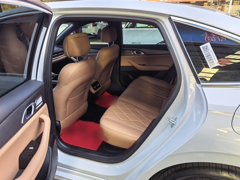 Geely Galaxy A7 2025 Model EM-i 150km Prestige Edition — снимка 18