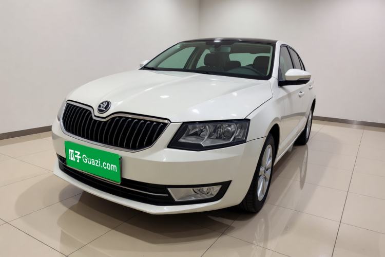 Used Skoda Octavia 2015 1.6L Manual Yijun Edition