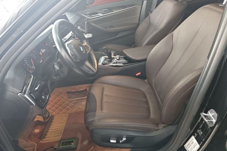 Used BMW 5 Series 2019 525Li M Sport Package