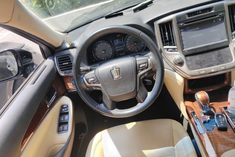 Used Toyota Crown 2015 2.0T Fashion Edition
