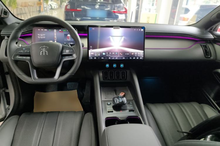 Used BYD Song L EV 2025 Intelligent Driving Version 662 km LiDAR Excellence Edition
