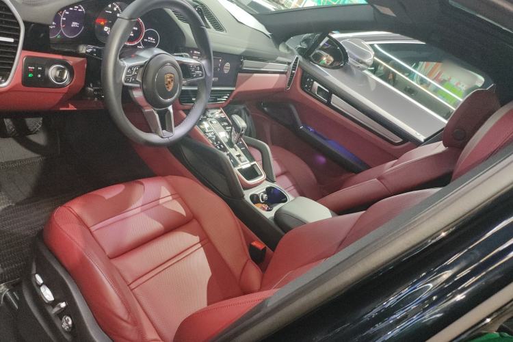 Used Porsche Cayenne 2023 Cayenne 3.0T Platinum Edition
