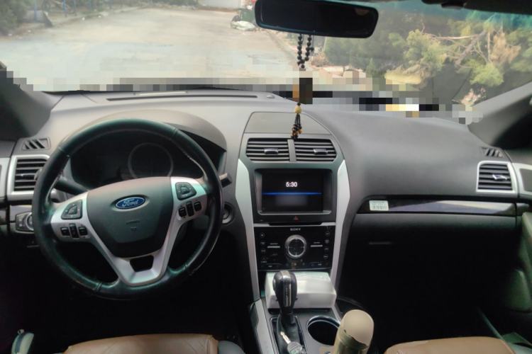 Used Ford Explorer 2013 3.5L Deluxe Model