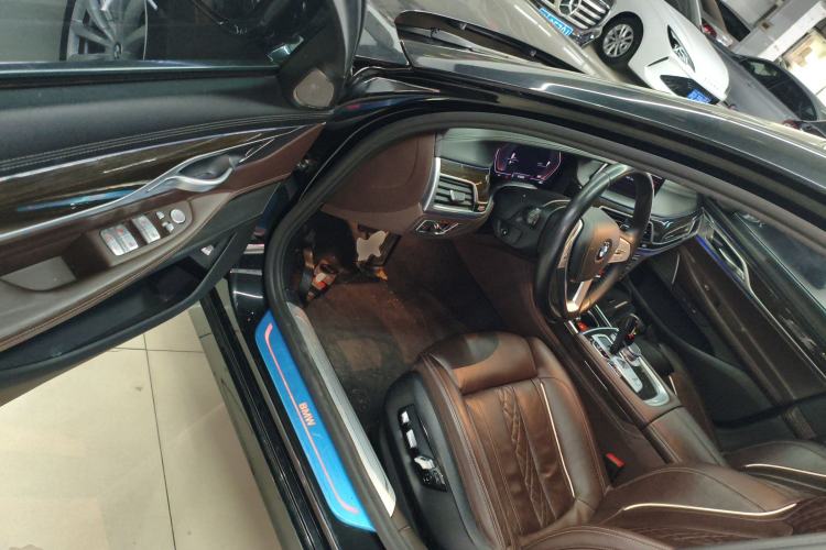 Used BMW 7 Series 2021 730Li Luxury Package Driver Seat