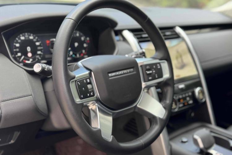 Used Land Rover Discovery 2024 360 PS S