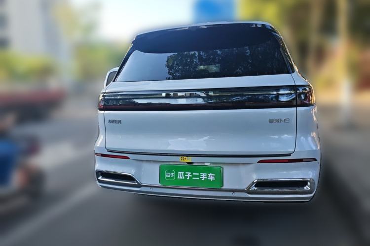 Used Geely Galaxy M9 2025 Model 210km Four-Wheel-Drive Leading Edition